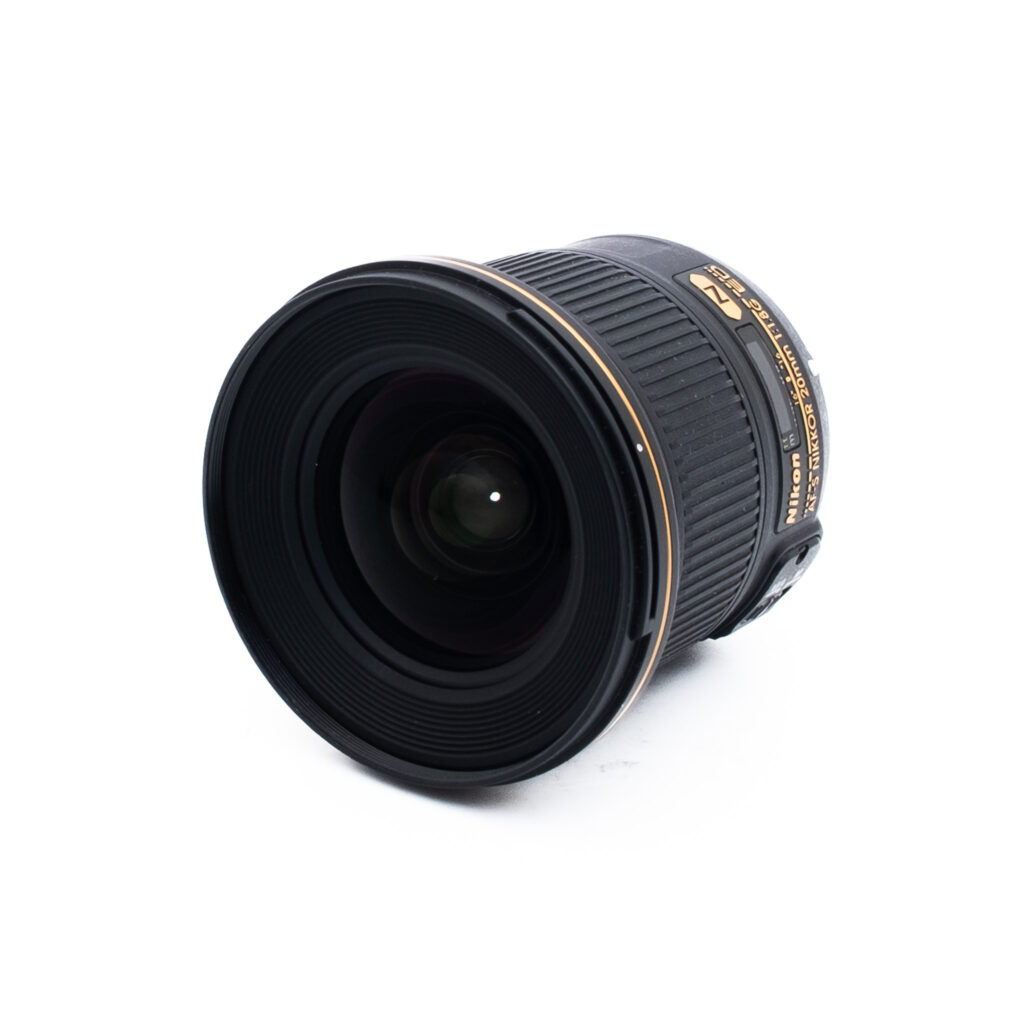 Nikon 20mm f18G ED-2 Nikon AF-S Nikkor 20mm f/1.8G ED - Käytetty