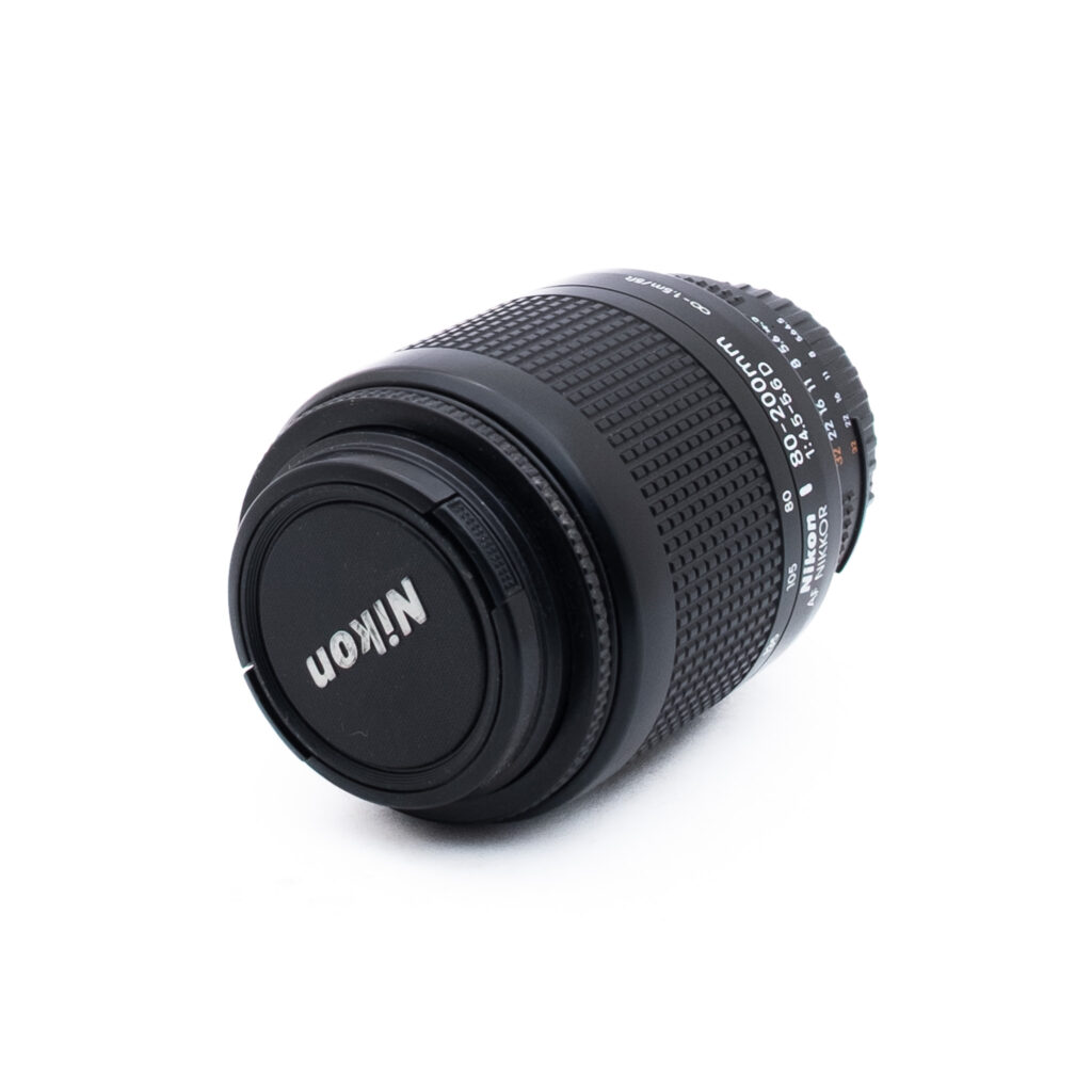 Nikon AF Nikkor 80-200mm f/4.5-5.6 D - Käytetty