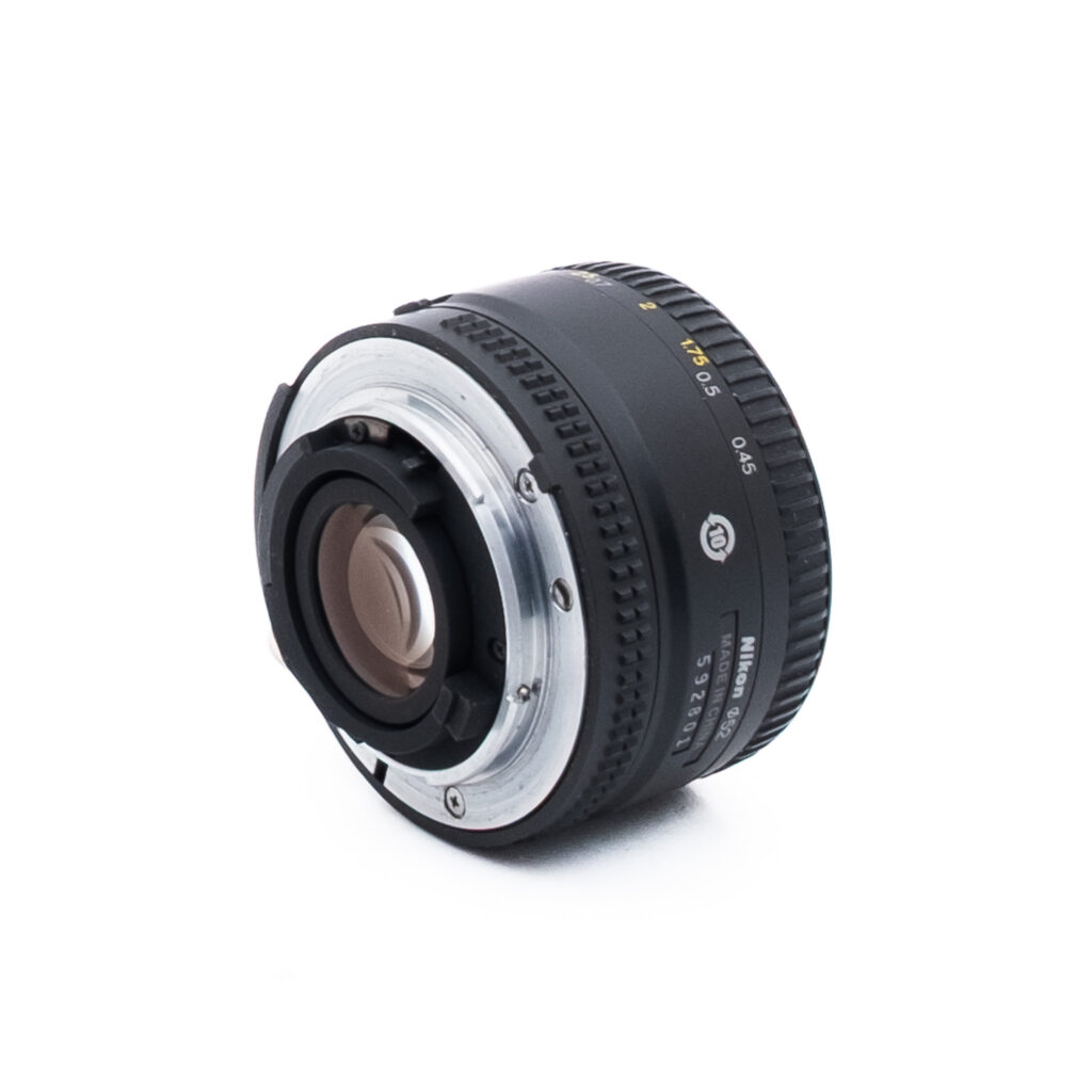 Nikon AF Nikkor 50mm f18 D-1-2 Nikon AF Nikkor 50mm f/1.8 D - Käytetty