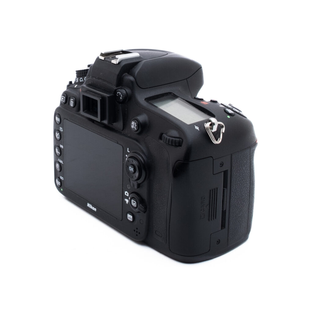 Nikon D600 5369-3 Nikon D600 (SC 22500) - Käytetty