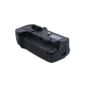 Nikon MB-D11 akkukahva – Käytetty