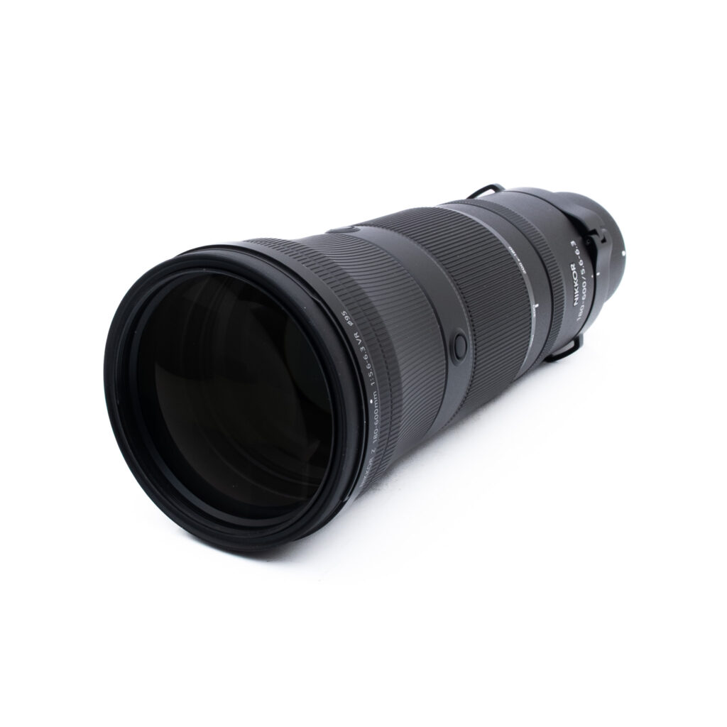 Nikon Z 180-600mm f56-63 VR-2 Nikon Nikkor Z 180-600mm f/5.6-6.3 VR (Kunto K5, sis. ALV 25,5%, Takuu 19kk) - Käytetty