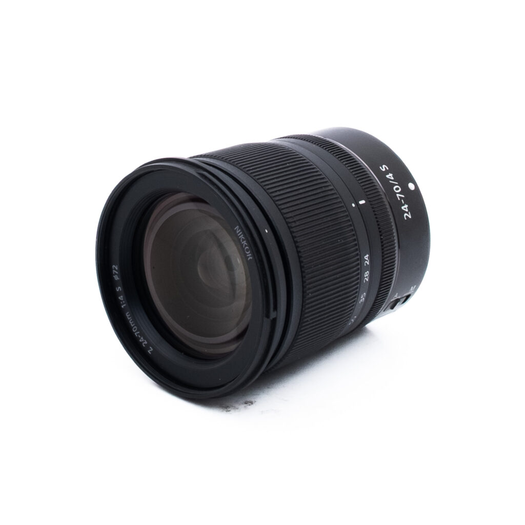 Nikon Z 24-70mm f4 S-2-3 Nikon Nikkor Z 24-70mm f/4 S - Käytetty