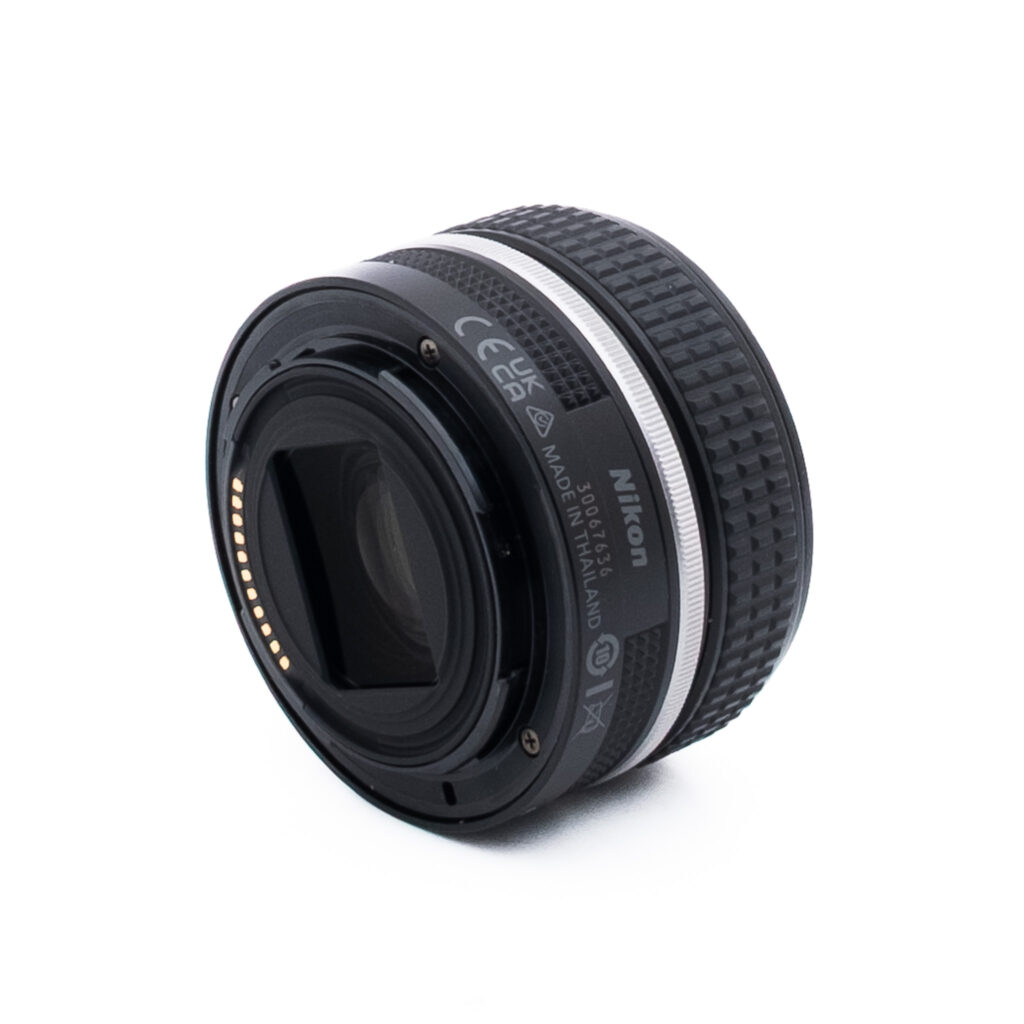 Nikon Nikkor Z 28mm f/2.8 SE (Kunto K5, Takuu 6kk) - Käytetty
