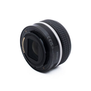 Nikon Z 40mm f2 5525-1 Nikon Nikkor Z 40mm f/2 SE (Kunto K5, Takuu 6kk) - Käytetty