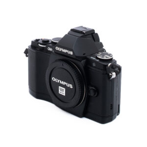 Olympus E-M5 2624-5 Olympus OM-D E-M5 (SC 3500) - Käytetty