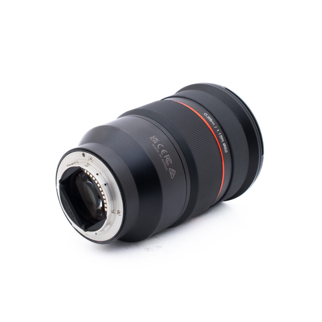 Samyang 24-70mm f28 FE-1 Samyang AF 24-70mm f/2.8 Sony FE - Käytetty
