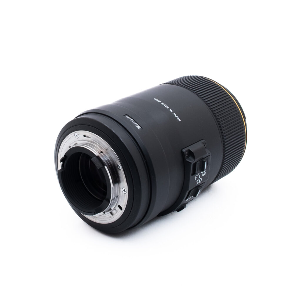 Sigma 105mm f28 DG Macr HSM OS Nikon-1 Sigma 105mm f/2.8 DG Macro HSM OS Nikon F - Käytetty