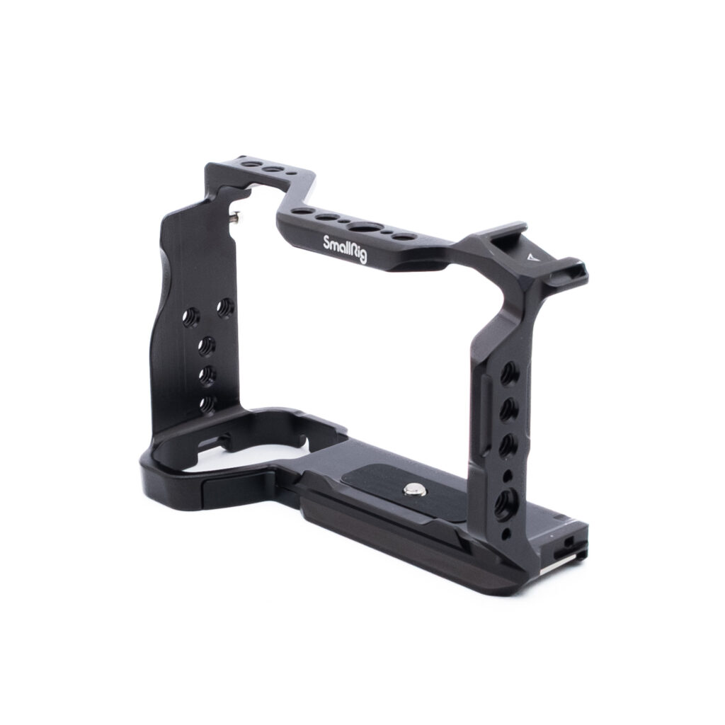 Smallrig häkki-3 SmallRig 4336 Cage Kit for Sony Alpha 6700 - Käytetty