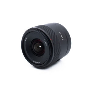 Sony E 11mm f/1.8 - Käytetty
