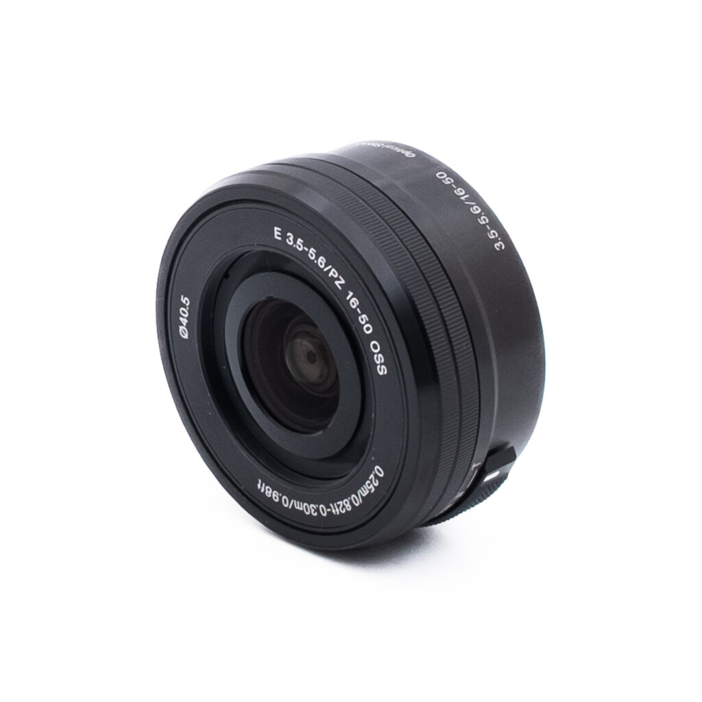 Sony 16-50mm f36-56 PZ OSS-2 Sony E PZ 16-50mm f/3.5 - 5.6 OSS - Käytetty
