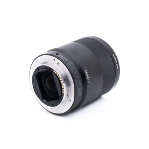 Sony 55mm f18 ZA-1-3 Sony FE Sonnar T* 55mm f/1.8 ZA (sis. ALV 25,5%) - Käytetty