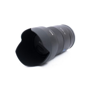 Sony 55mm f18 ZA-3-4 Sony FE Sonnar T* 55mm f/1.8 ZA (sis. ALV 25,5%) - Käytetty