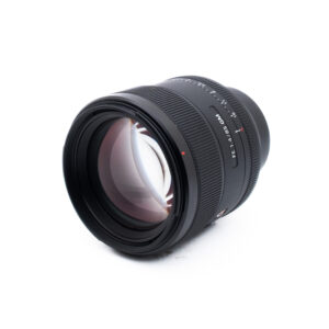 Sony 85mm f14 GM-2-2 Sony FE 85mm f/1.4 GM - Käytetty
