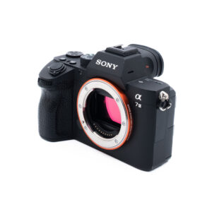 Sony A7 III (SC 30500, Takuu 6kk) – Käytetty