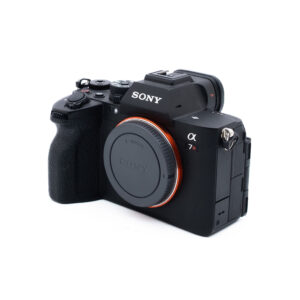 Sony A7R V 2530-5 Sony A7R V (SC 2000, Kunto K5, sis. ALV 25,5%, Takuu 12kk) – Käytetty