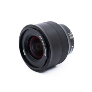 Zeiss Batis 25mm f2-2 Zeiss Batis 25mm f/2 Sony FE (Kunto K5, Takuu 6kk) - Käytetty