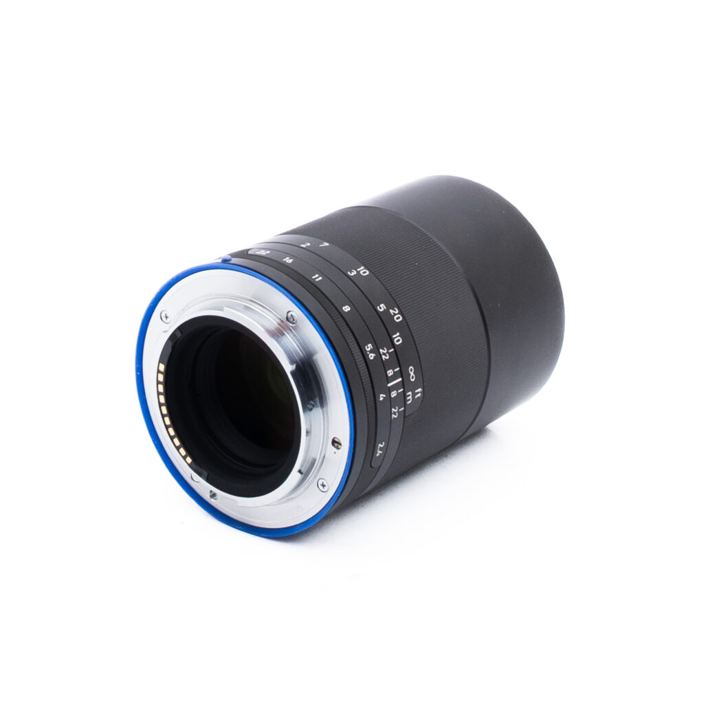 Zeiss Loxia 85mm f/2.4 Sony FE - Käytetty