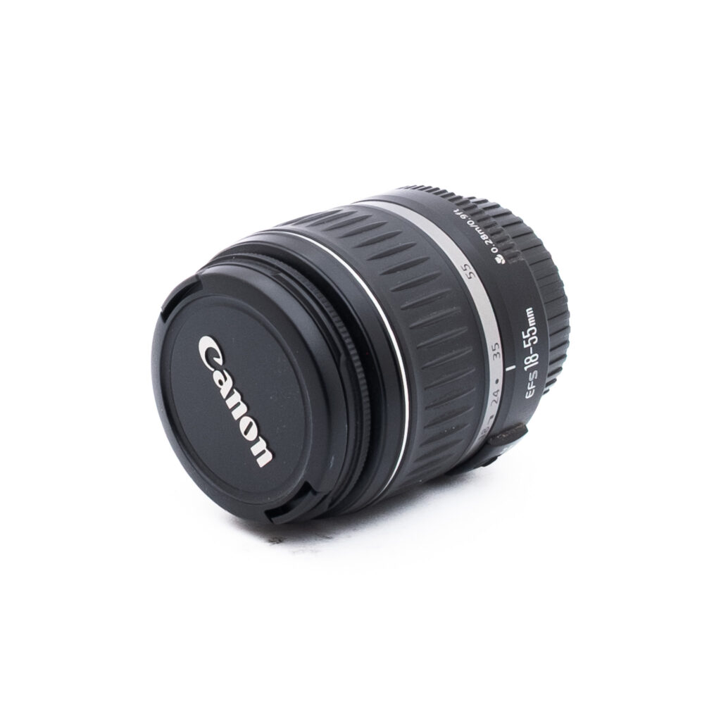Canon EF-S 18-55mm f/3.5-5.6 II - Käytetty
