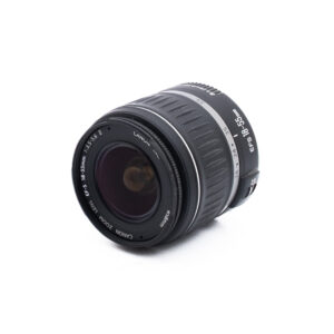 Canon EF-S 18-55mm f/3.5-5.6 II - Käytetty