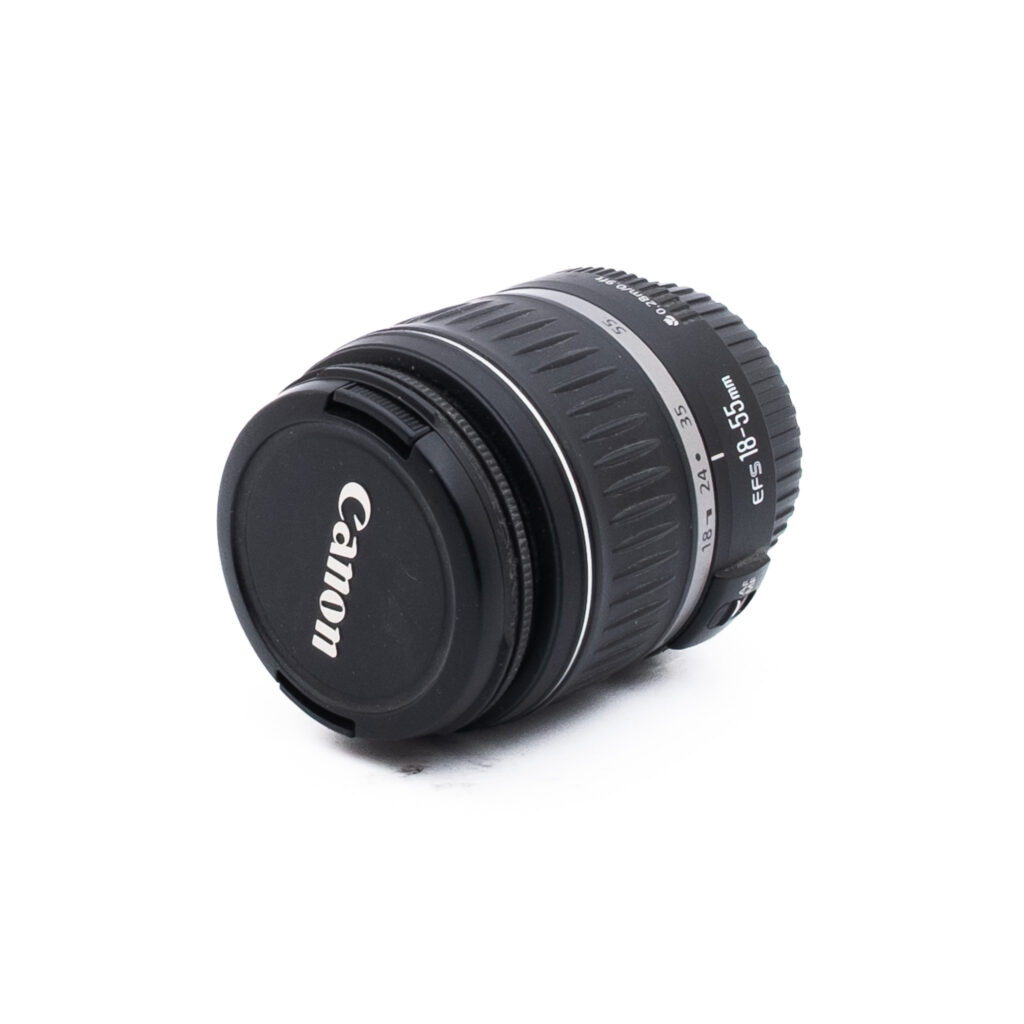 Canon EF-S 18-55mm f/3.5-5.6 II - Käytetty