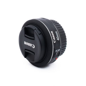 Canon EF 40mm f/2.8 STM (Kunto K5) - Käytetty