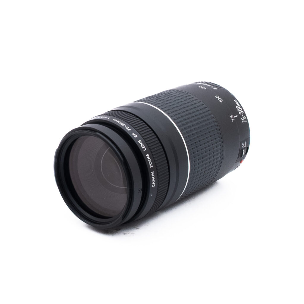 Canon 75-300mm f4-56-2 Canon EF 75-300mm f/4-5.6 III - Käytetty
