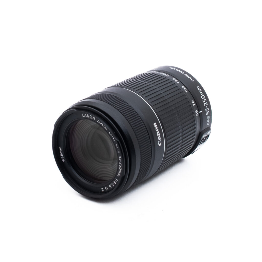 Canon EF-S 55-250mm f4-56 IS II-2-2 Canon EF-S 55-250mm f/4-5.6 IS II - Käytetty