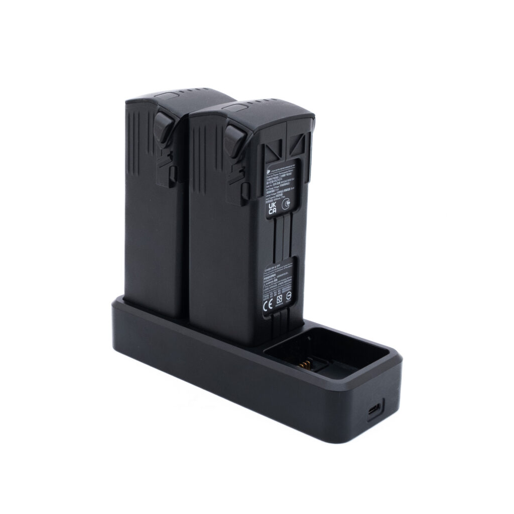 DJI Mavic 3 Pro-2 DJI Mavic 3 Pro Fly More + DJI RC - Käytetty