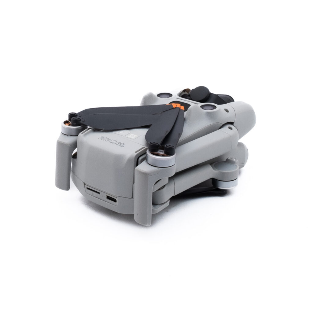 DJI Mini 3 Pro-4 DJI Mini 4 Pro Fly More - Käytetty
