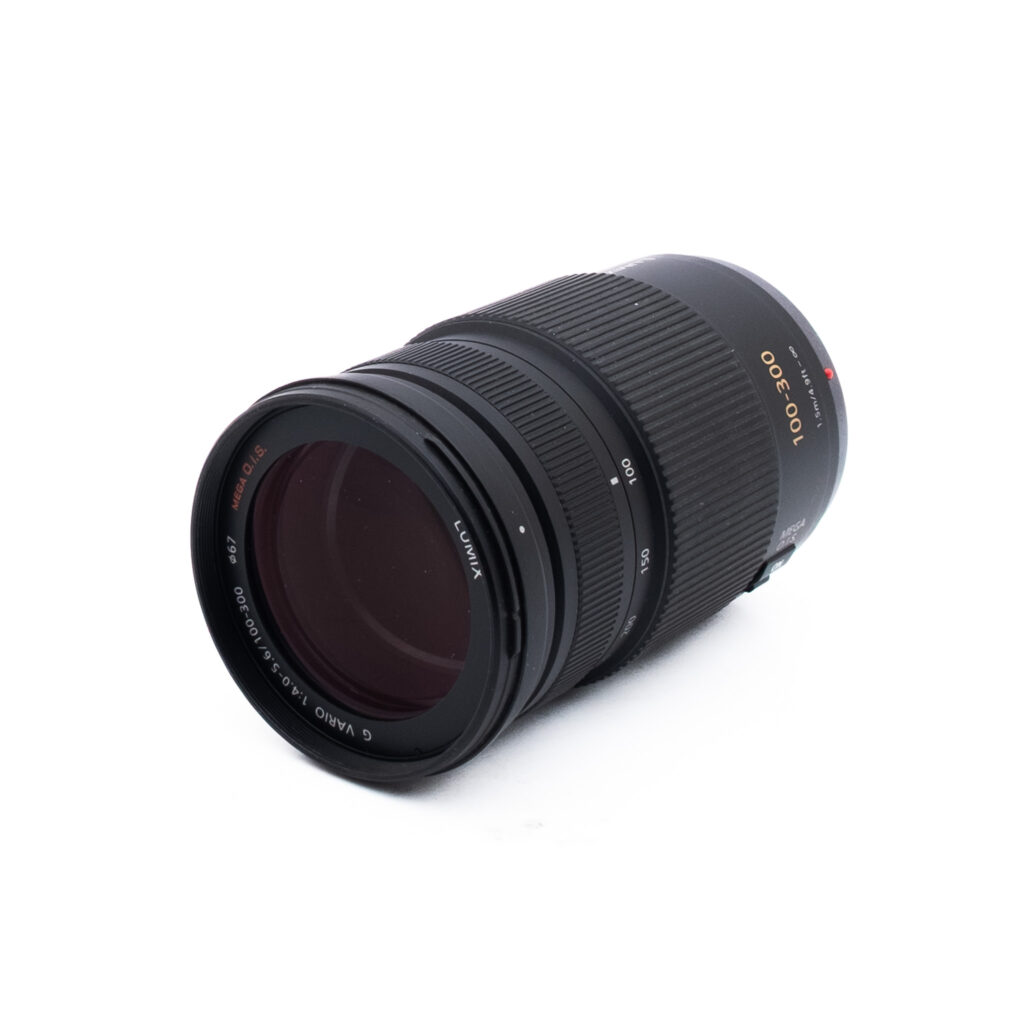 Lumix 100-300mm f4-56 Mega OIS-2 Panasonic Lumix G Vario 100-300mm f/4-5.6 MEGA O.I.S - Käytetty
