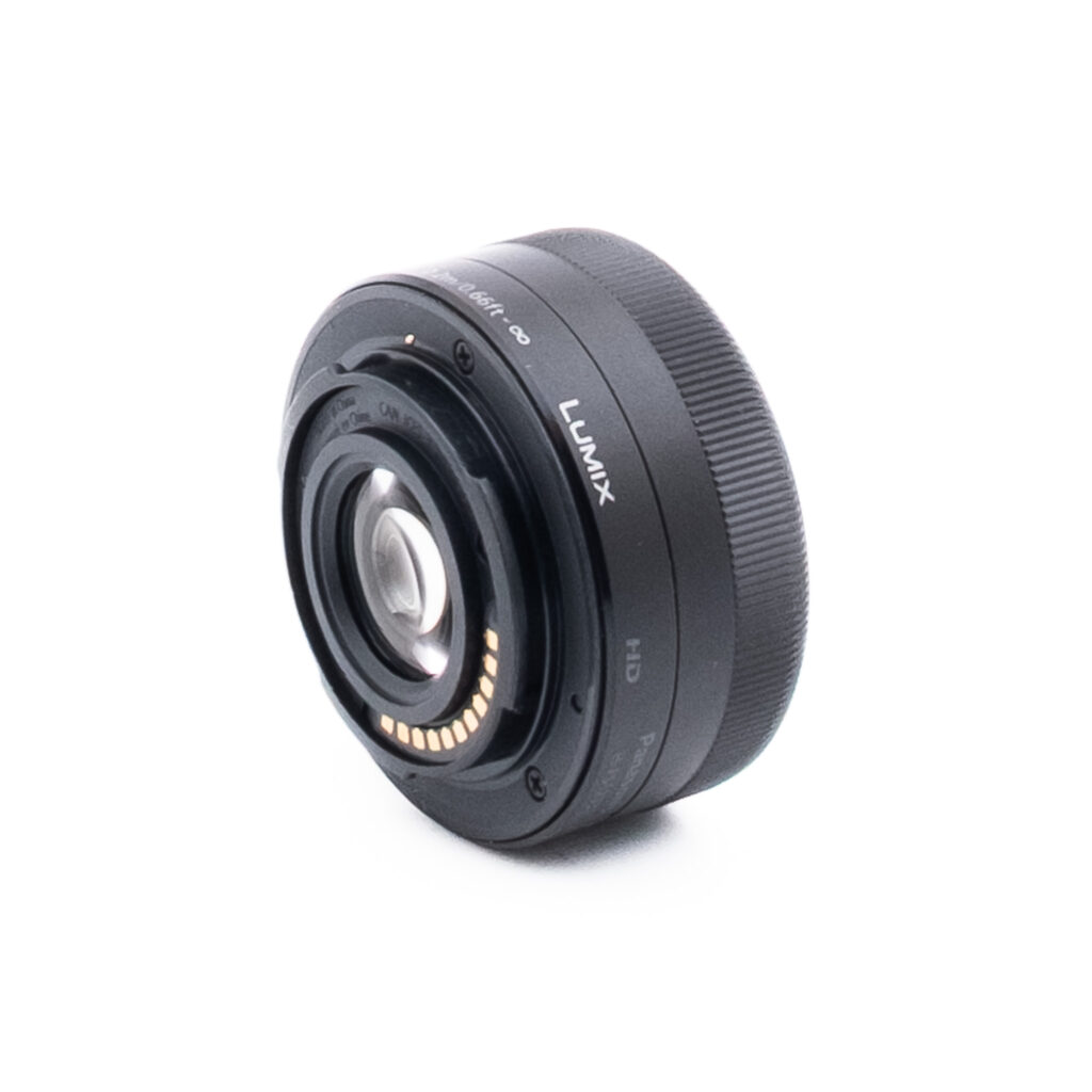 Lumix 12-32mm f35-56 Mega Ois 5974-1 Panasonic Lumix 12-32mm f/3.5-5.6 Mega O.I.S. - Käytetty