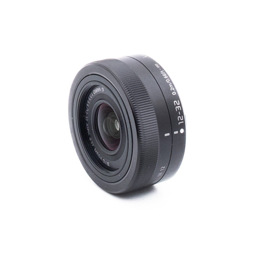 Lumix 12-32mm f35-56 Mega Ois 5974-2 Panasonic Lumix 12-32mm f/3.5-5.6 Mega O.I.S. - Käytetty