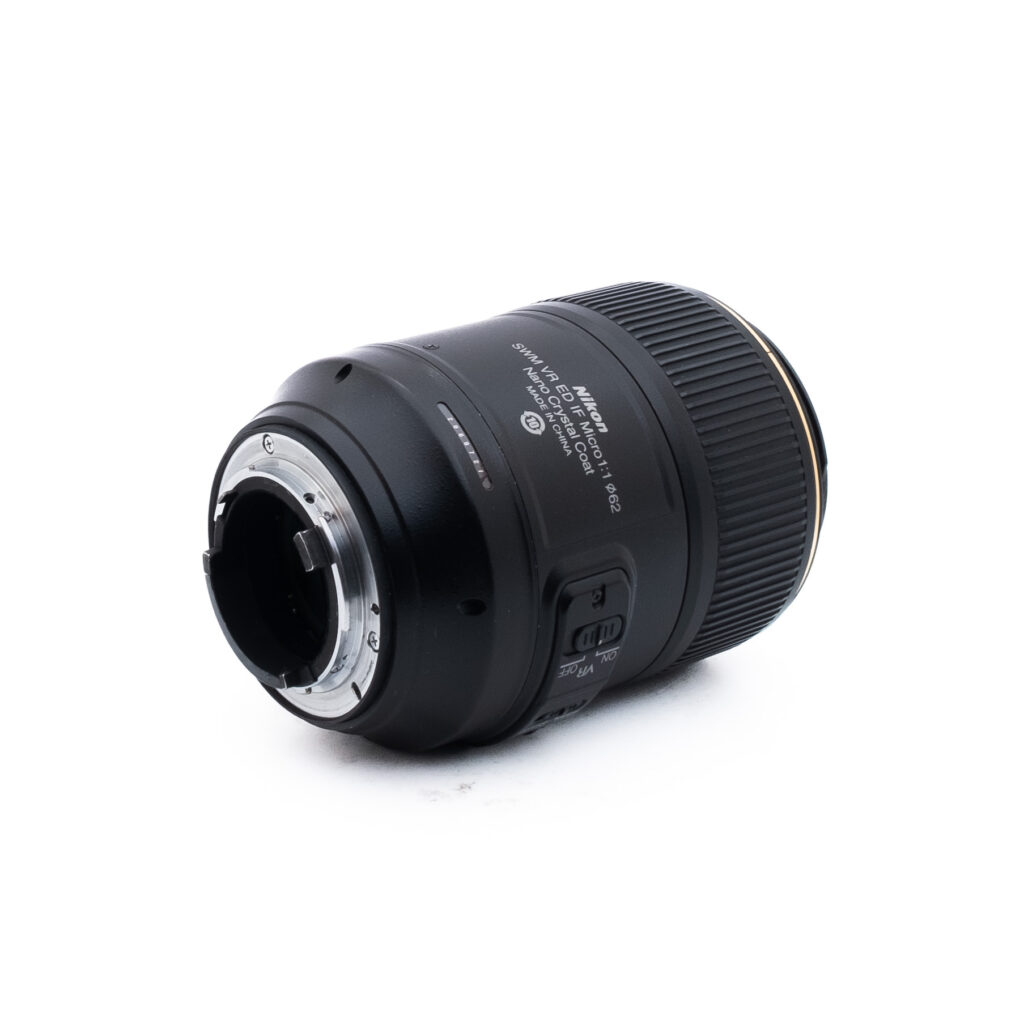 Nikon 105mm f28G ED VR-1 Nikon AF-S Micro-Nikkor 105mm f/2.8G VR ED (Kunto K5, Takuu 6kk) - Käytetty