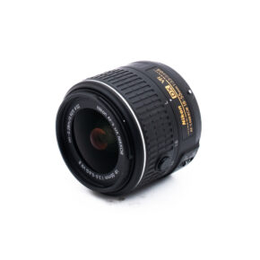 Nikon 18-55mm f35-56G II DX VR-2 Nikon AF-S Nikkor 18-55mm f/3.5-5.6 G VR II DX (Kunto K5) - Käytetty