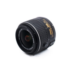 Nikon AF-S Nikkor 18-55mm f/3.5-5.6 G VR II DX (Kunto K5) - Käytetty