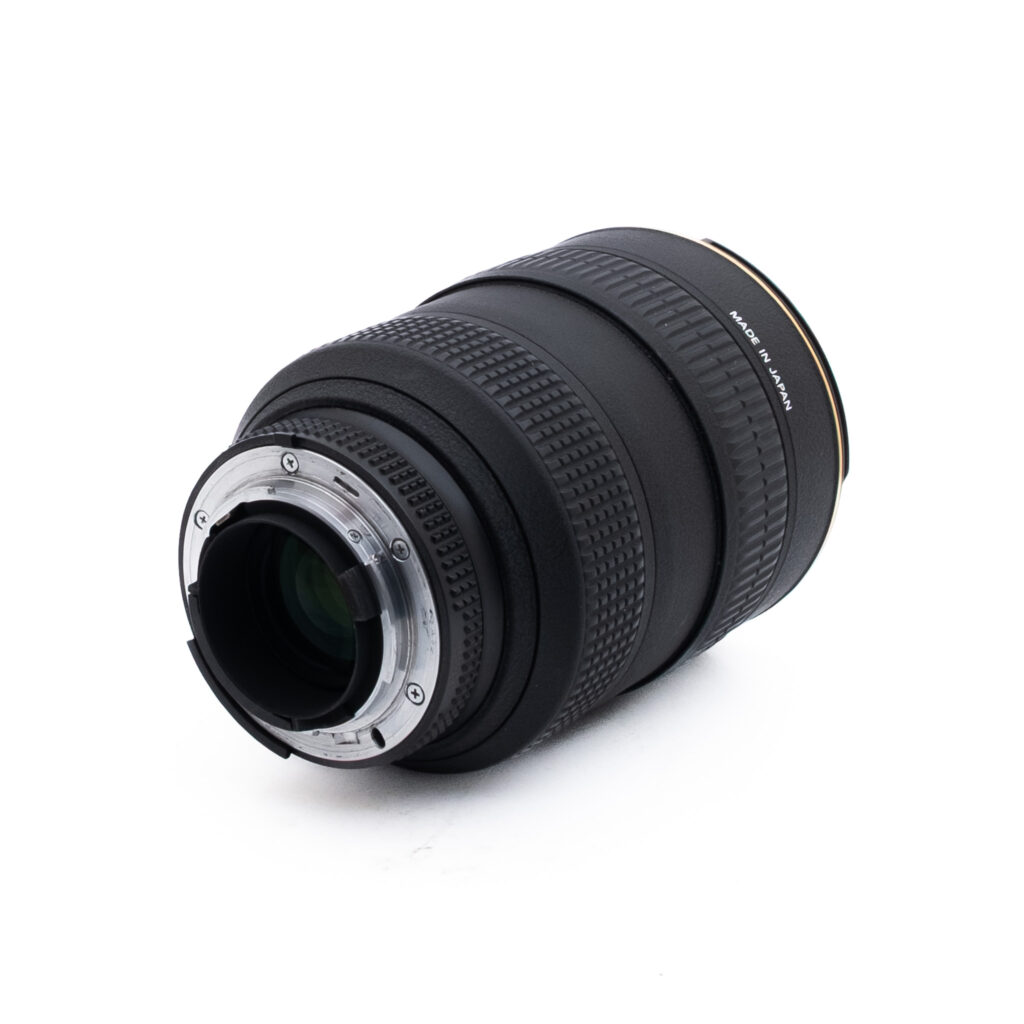 Nikon 28-70mm f28D ED-1 Nikon AF-S Nikkor 28-70mm f/2.8 D ED - Käytetty