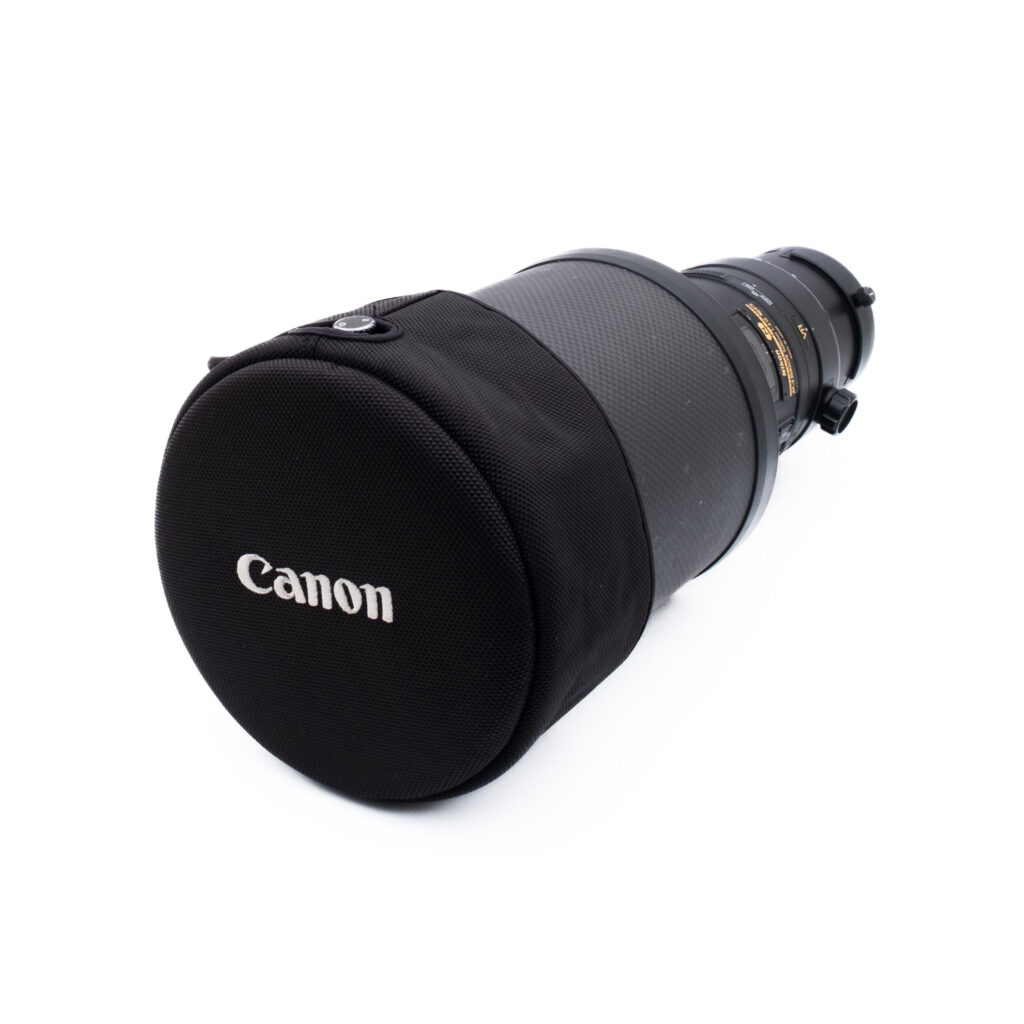 Nikon 500mm f4G ED VR-4 Nikon AF-S Nikkor 500mm f/4G ED VR - Käytetty