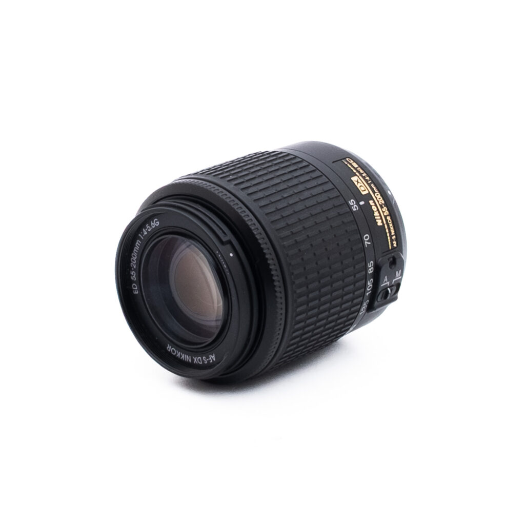 Nikon 55-200mm f4-56G ED DX-2-2 Nikon AF-S Nikkor DX 55-200mm f/4-5.6 G ED - Käytetty