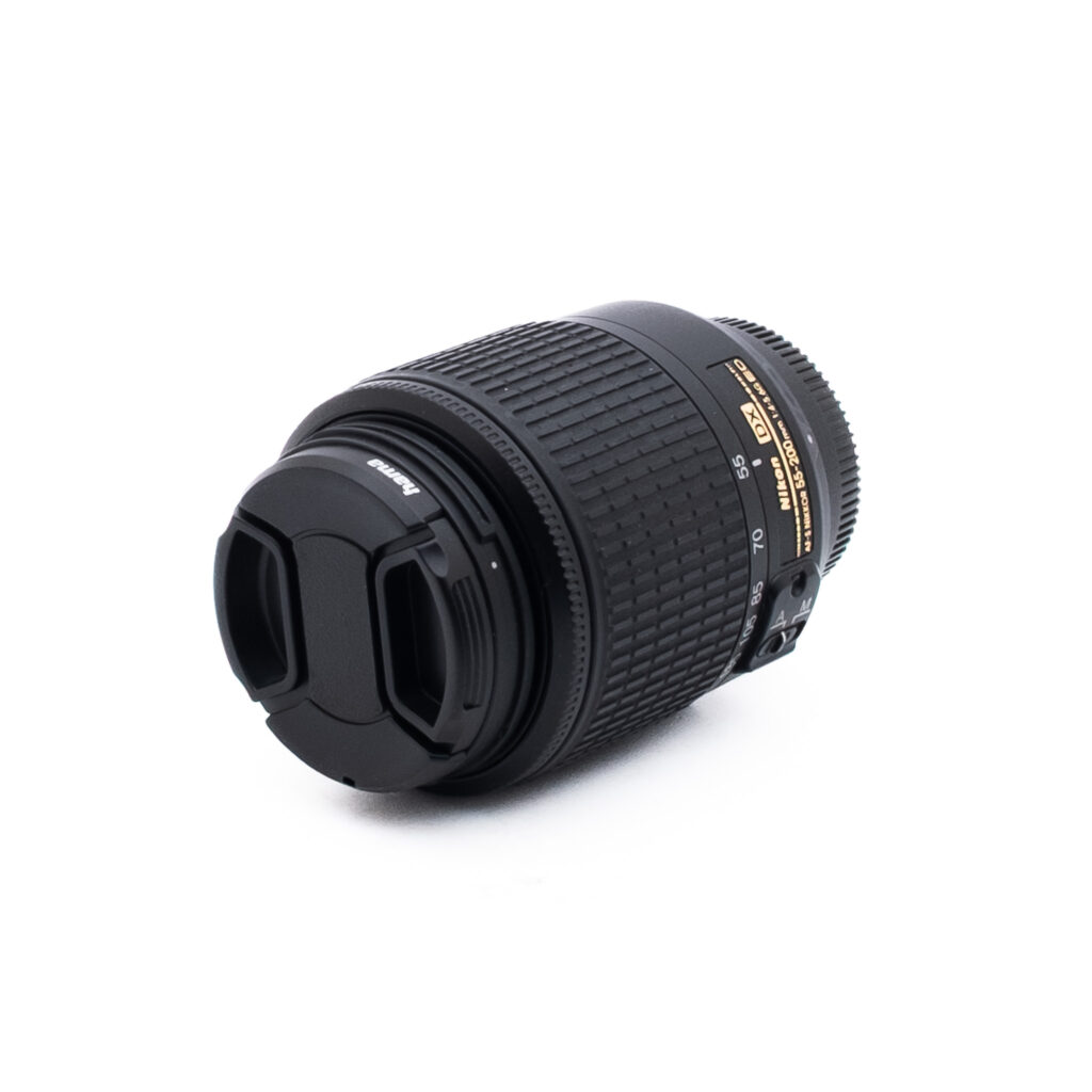 Nikon 55-200mm f4-56G ED DX-3-2 Nikon AF-S Nikkor DX 55-200mm f/4-5.6 G ED - Käytetty