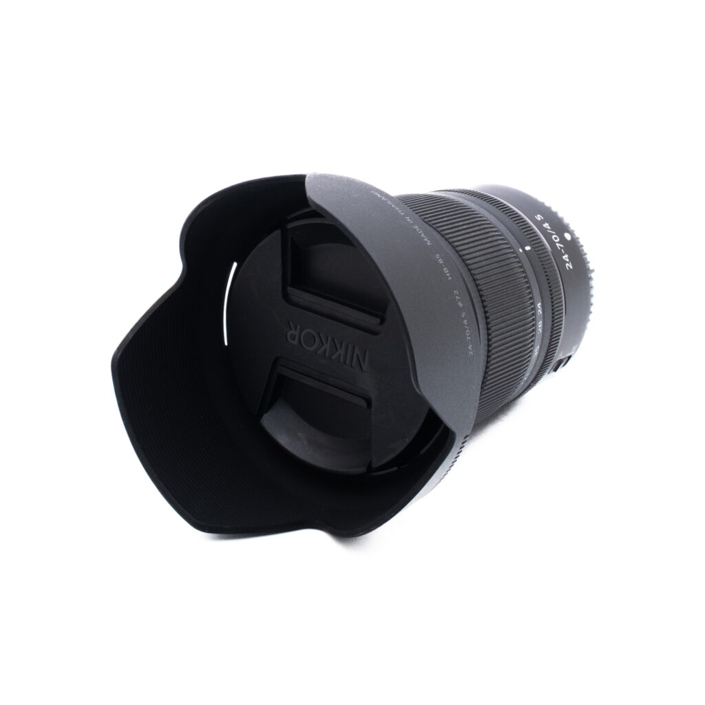Nikon Nikkor Z 24-70mm f/4 S - Käytetty