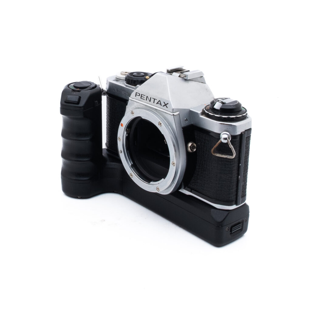 Pentax ME Super-4 Pentax ME Super filmikamera - Käytetty