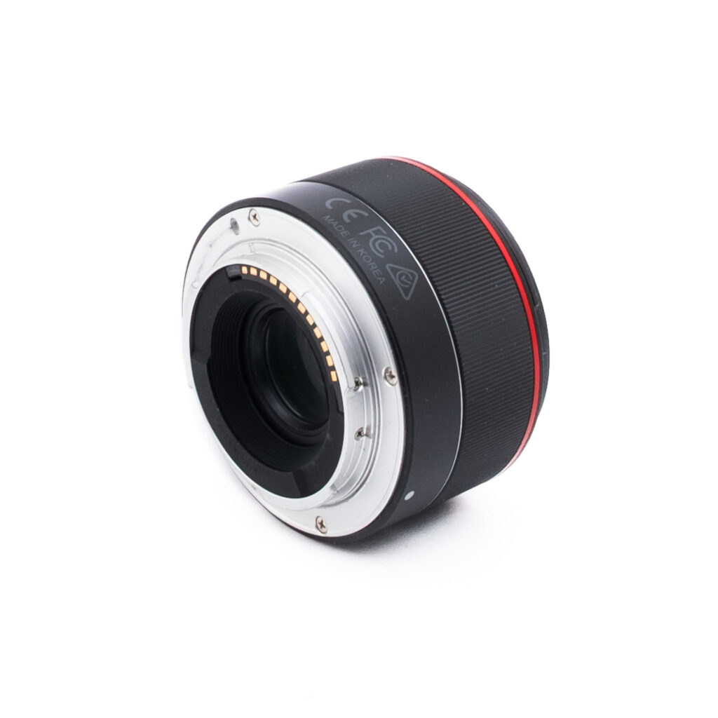 Samyang 24mm f28 FE-1 Samyang AF 24mm f/2.8 Sony FE - Käytetty