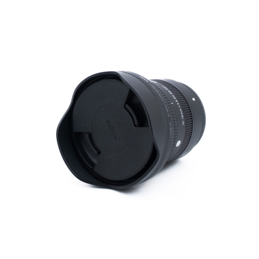 Sigma 10-18mm f/2.8 DC DN C Fuji X - Käytetty