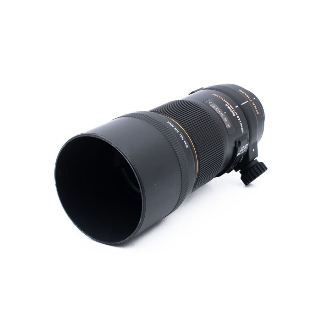 Sigma 150mm f28 APO HSM DG HSM OS Nikon-3 Sigma APO 150mm f/2.8 DG Macro HSM OS Nikon F - Käytetty