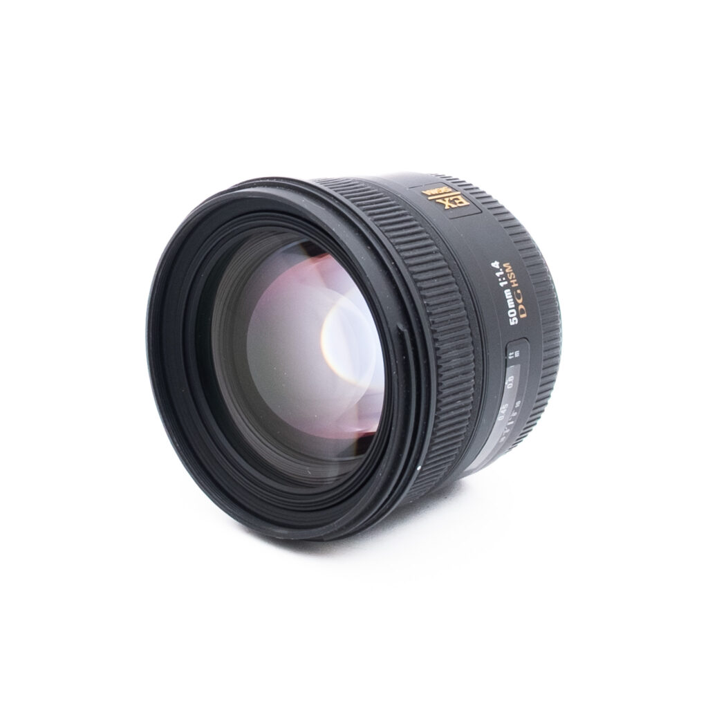 Sigma 50mm f14 DG HSM Canon-2 Sigma 50mm f/1.4 EX DG HSM Canon EF - Käytetty