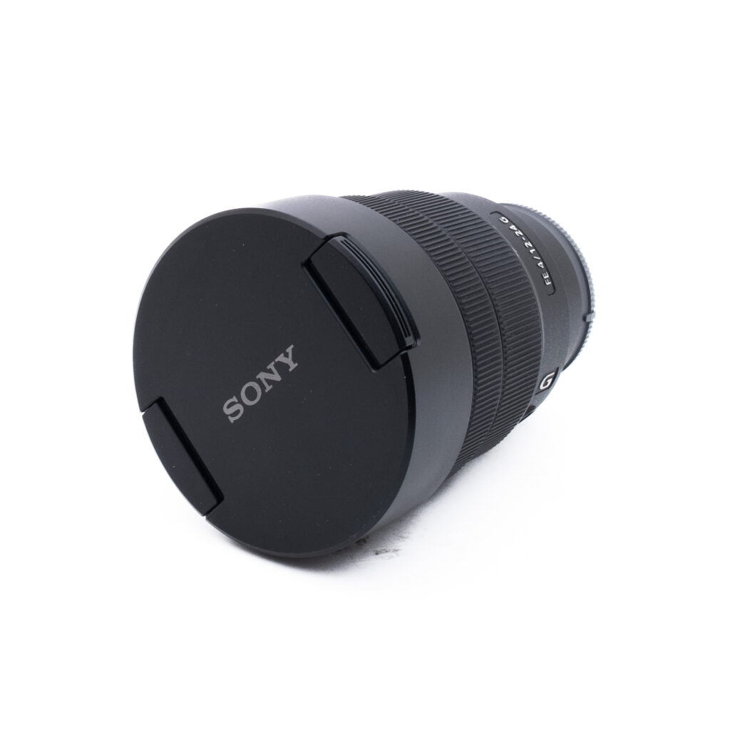 Sony 12-24mm f4 G-3 Sony FE 12-24mm f/4 G - Käytetty