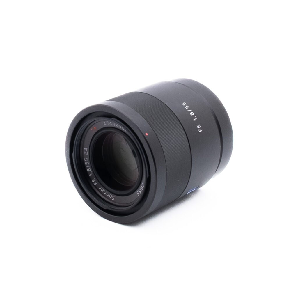 Sony 55mm f18 ZA-2-5 Sony FE Sonnar T* 55mm f/1.8 ZA - Käytetty