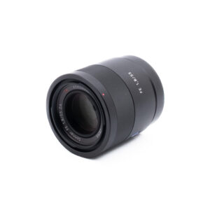 Sony 55mm f18 ZA-2-5 Sony FE Sonnar T* 55mm f/1.8 ZA - Käytetty
