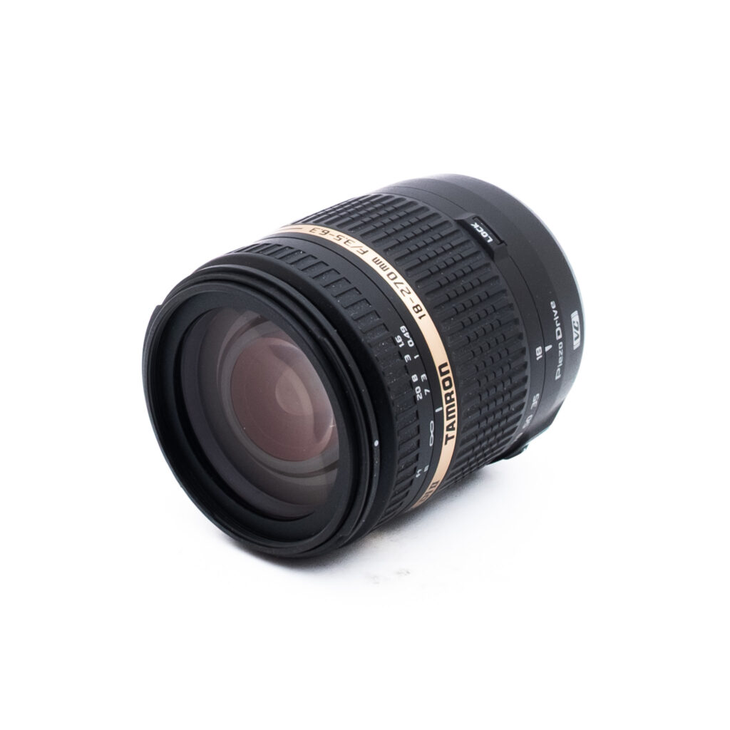 Tamron 18-270mm f35-63 Di II Canon-2 Tamron 18-270mm f/3.5-6.3 Di II VC PZD Canon EF-S - Käytetty